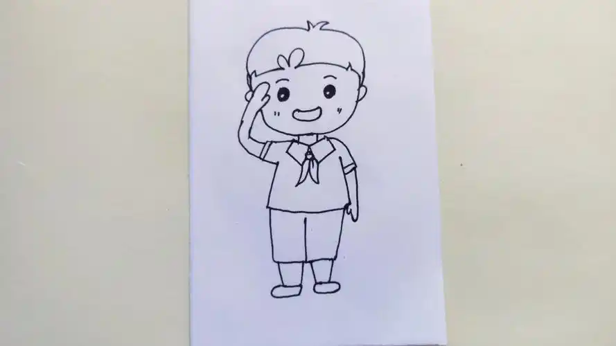 [幼儿绘画]画一个敬礼的男孩
