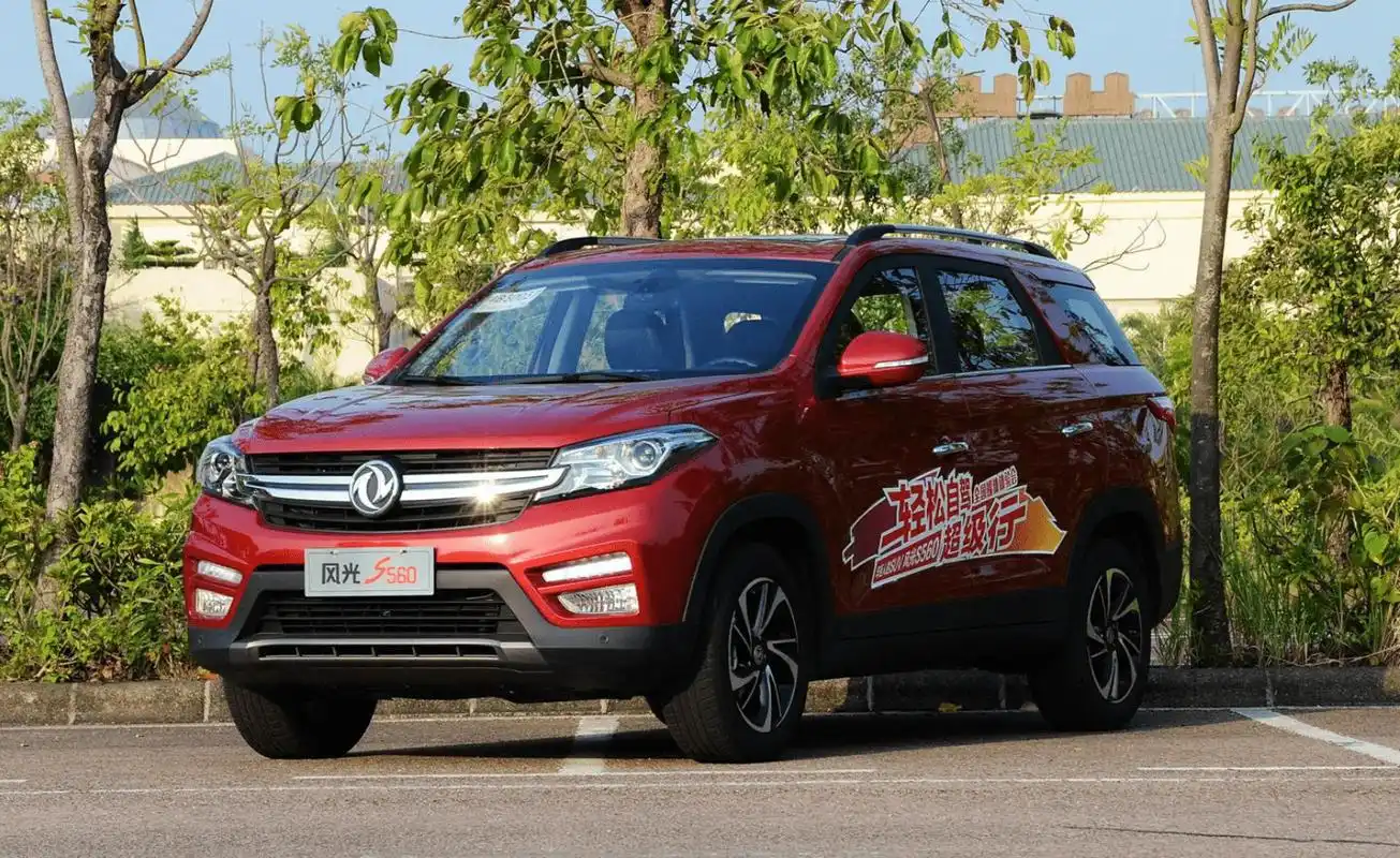 东风风光s560:一款年轻人都说好的紧凑型suv