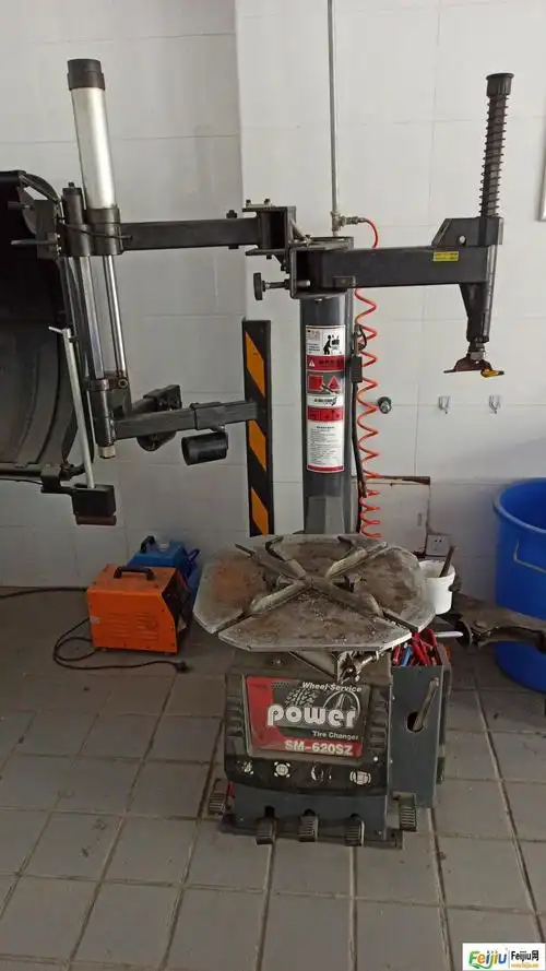 扬州地区出售二手大力扒胎机