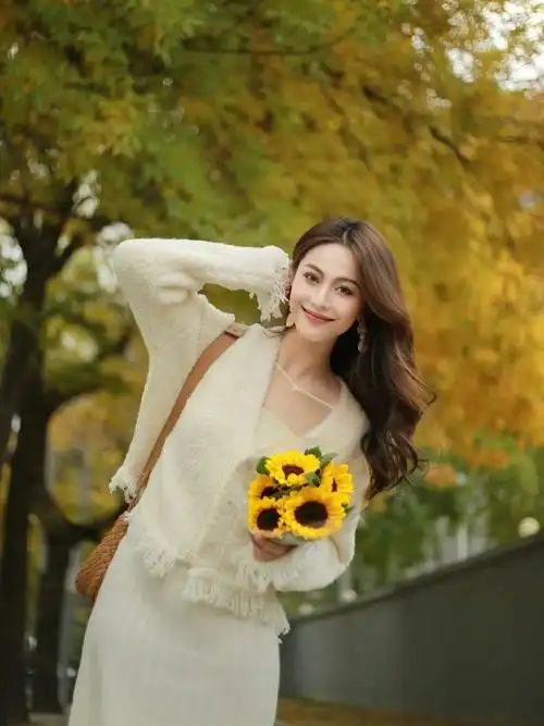 气质女人拍照技巧11个姿势瞬间气质拉满照片好看