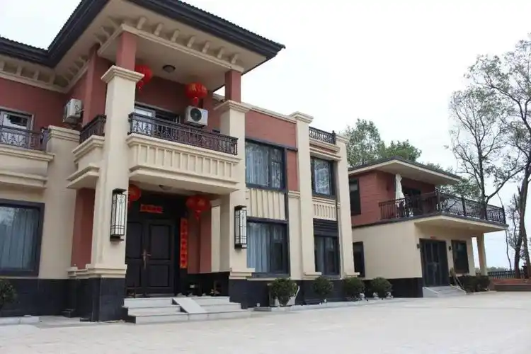 南方一线乡下自建房火了网友10年后农村的房子要高攀不起了