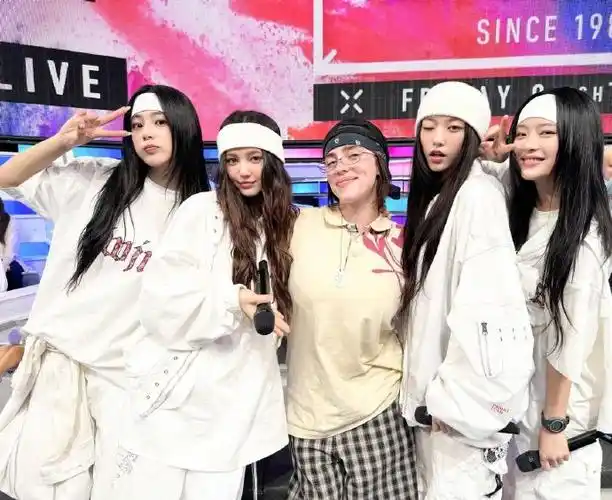 碧梨newjeans合照##newjeans碧梨合照