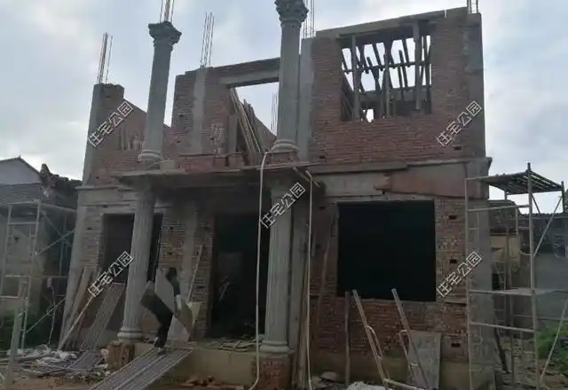 为了爷爷与父亲的新家梦,他花40万回村建养老宅,乡亲无不感动