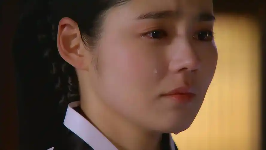 拥抱太阳的月亮12:阳明君表白了,韩佳人要离开金秀贤,三人关系转折