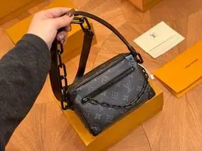 高端货 lv盒子包方盒子trunk王嘉尔同款单肩包斜挎包链条_阿里巴巴找