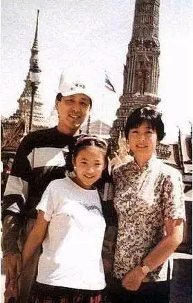 原创陈道明的掌上明珠陈格32岁时无人敢娶如今35岁怎么样了