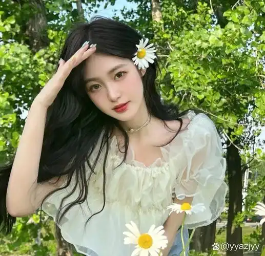 好看清爽的女生头像~绿色小清新~感觉心情都会特别的清爽快意~小仙