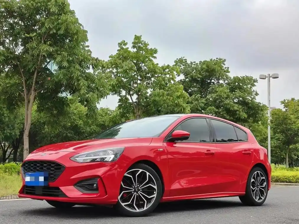 福特福克斯2021款两厢参数