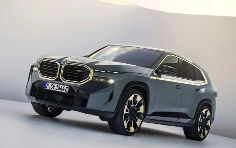 首款m混动车型 宝马旗舰suv xm正式上市