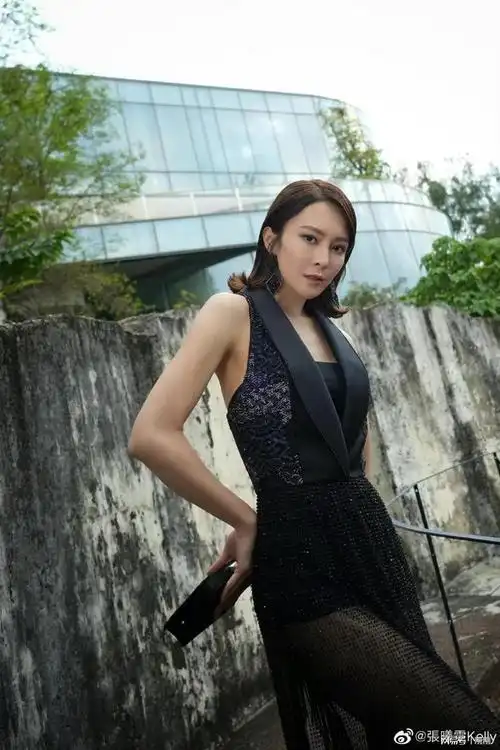 中华小姐冠军张曦雯,薄纱黑丝太迷人!