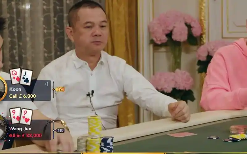 德州扑克中国老板一把70多万推完allin赶着吃饭去了