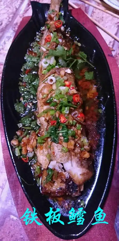 到店必点超好吃的铁板鳕鱼