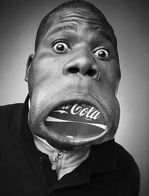 世界上嘴最大的人