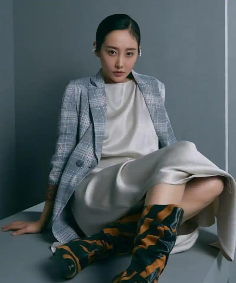 李纯因黑桃纹身被男网友狂骂不喜欢国男喜欢黑男!