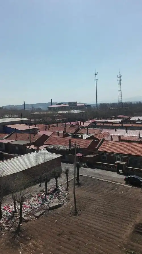 黑龙江省鸡西市鸡东县幸福路靠近中国邮政储蓄银行(鸡西市东海矿营业