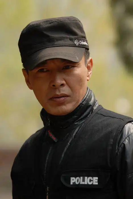 《火蓝刀锋》央一热播 "龙百川"王强台词走红