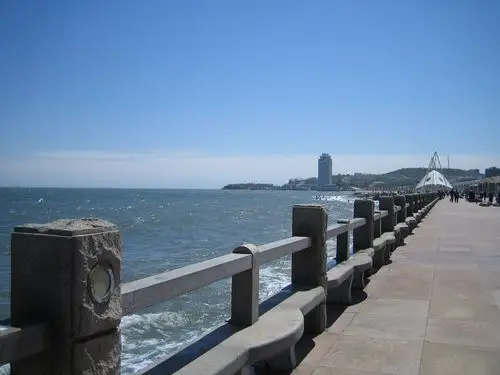 烟台海边