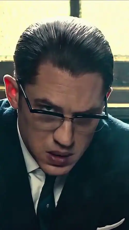 黑道传奇帅到掉渣的汤姆哈迪你还记得吗