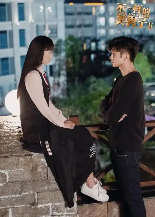 张云龙吐槽阚清子发胶用太多拍吻戏嘴麻两分钟