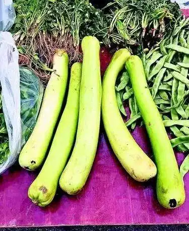 吃了这道时令菜,男子中毒吐血水!发现这种情况坚决不能吃