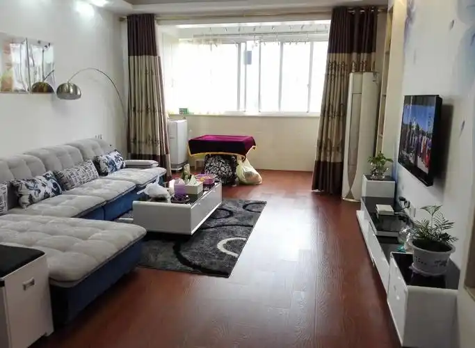 老房客厅装修改造的布局技巧