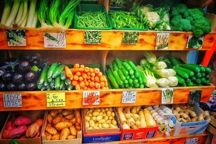 伦敦菜市场的新鲜蔬菜