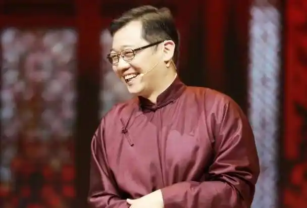 "相声演员"大兵:从红极一时到无人问津,为自己的自大付出代价_奇志