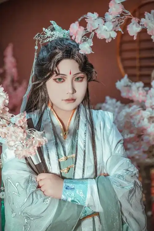 天官赐福风师师青玄男相cos正片