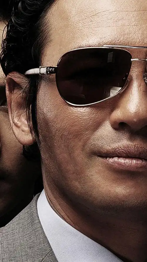 电影新世界 #电梯战神丁青 第三段 丁青地下车库遇袭,寡不敌众!