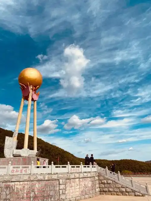 丹东景点丨凤城大梨树村_腾讯新闻