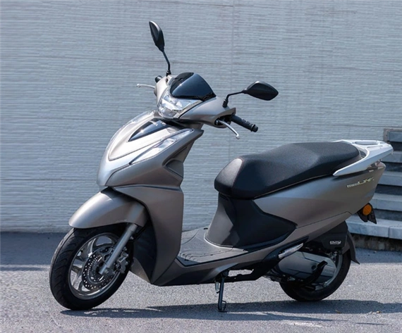 两踏板一仿赛 五羊-本田三款摩托车齐发:10980元起