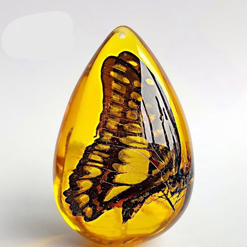 恋聚天然琥珀蝴蝶昆虫标本虫珀项链带虫子动物吊坠挂件制作儿童挂饰物