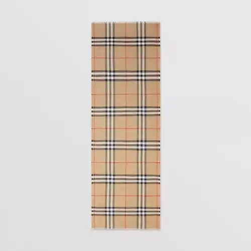 burberry巴宝莉新款经典驼色格纹男女同款羊毛真丝混纺围巾