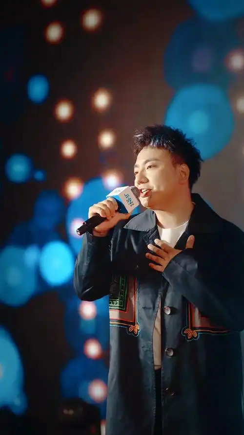 海来阿木《来跳舞》北京演出现场#今日娱乐-娱乐视频-搜狐视频