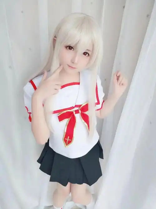 星之迟迟伊莉雅同人包cos图片欣赏