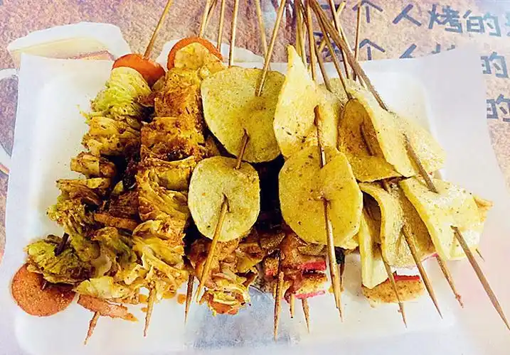 炸大头菜 必点的菜品 菜的外部炸的有点脆 炸过的蔬菜有点甜 加上外面