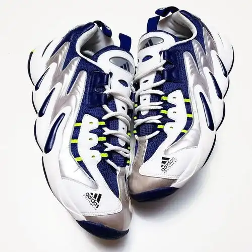 回到90年代让我们一起去adidas的档案库寻宝