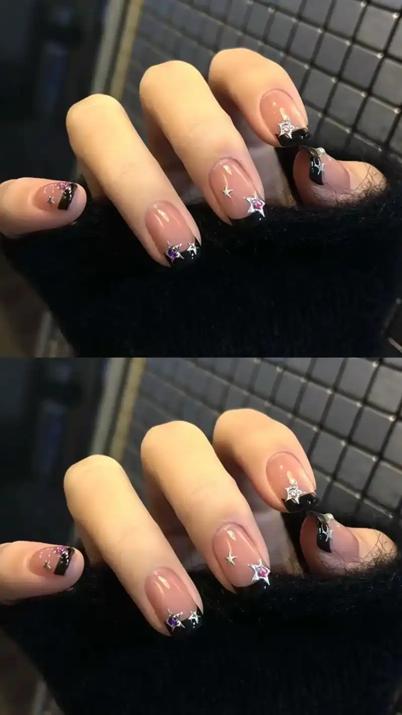 超好看黑色系美甲.#超好看的美甲 #抖音网红美甲 #美甲要过 - 抖音