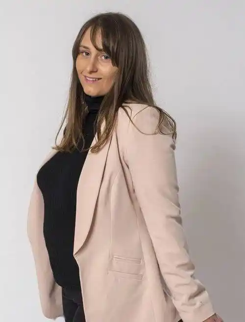 英媒曝奥沙利文与50岁前女友复合,4年前已升级当上外公_莱拉·罗阿斯