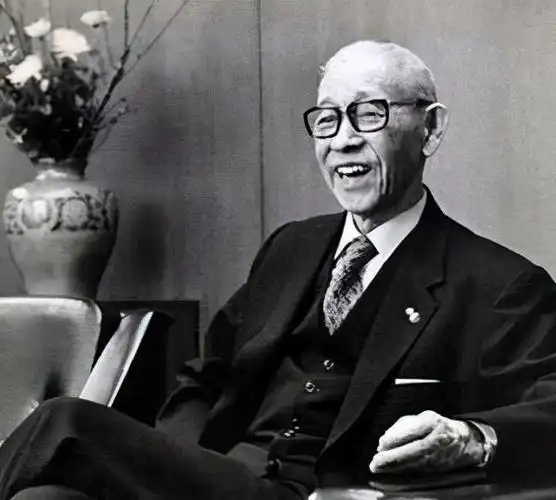 日本经营之神松下幸之助:身处低谷想翻身?逼自己做到3点就够了