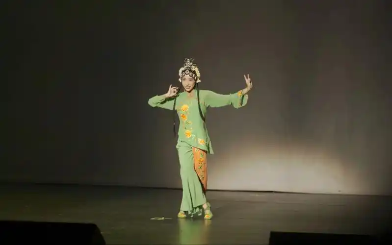 古典舞《春闺梦》翻跳 渥太华中秋晚会