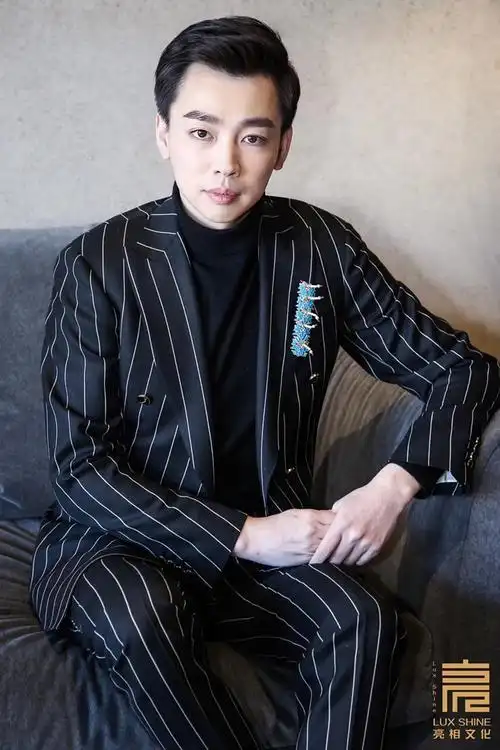 jstyle精美专访谭正岩:二百年京剧世家,薪火相传,不忘初心!