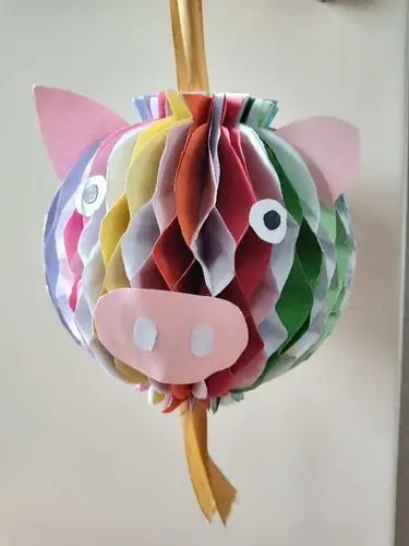 喻家坡幼儿园2019"元旦新主张跨年嗨森活"亲子创意手工制作.