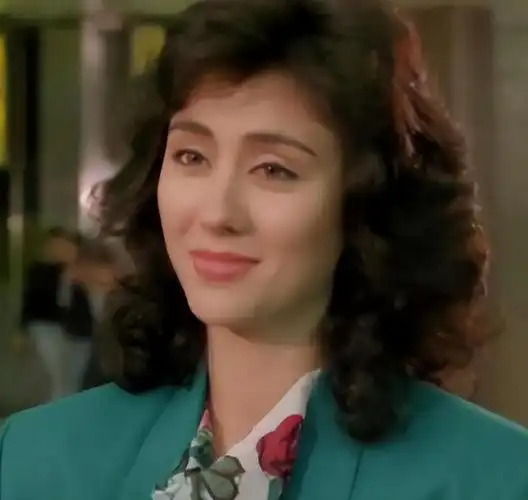 上个世纪八九十年代的香港娱乐圈发展可谓是达到了空前辉煌的阶段