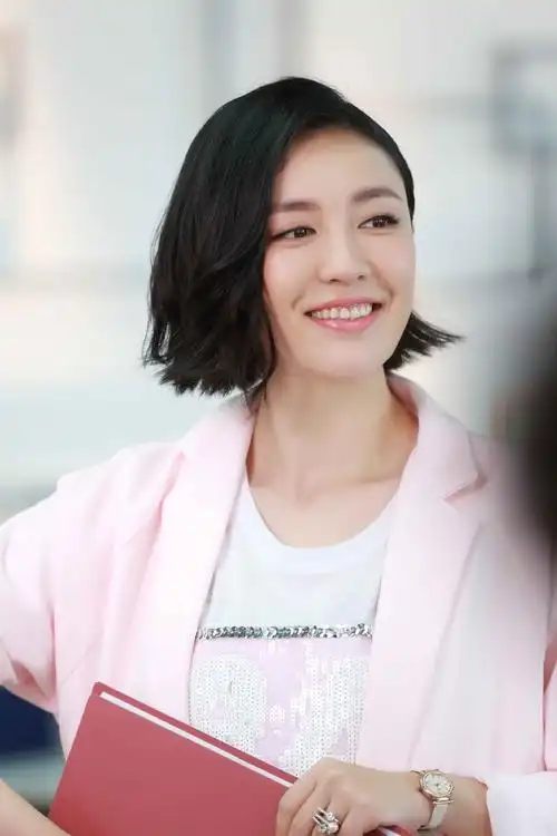 演员吕佳容被曝吸毒做外围工作室辟谣已经启用司法程序