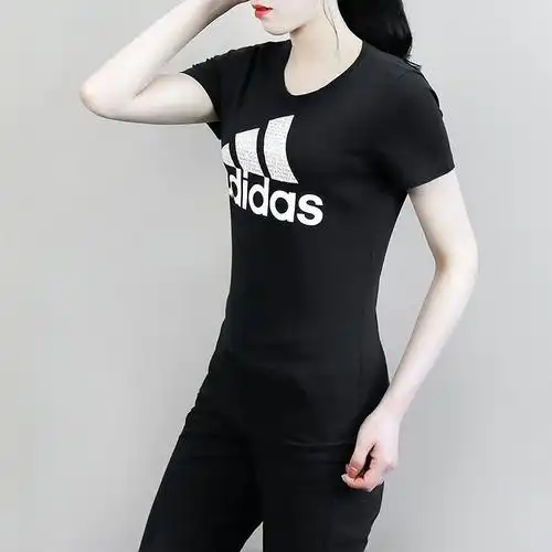 adidas阿迪达斯女装新款运动休闲舒适透气耐磨休闲t恤短袖cv4561
