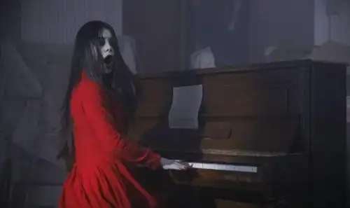 影鉴我竟然从头到尾看完了笔仙大战贞子