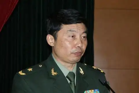 辽宁戎装常委王边疆陆军少将曾任职第39集团军