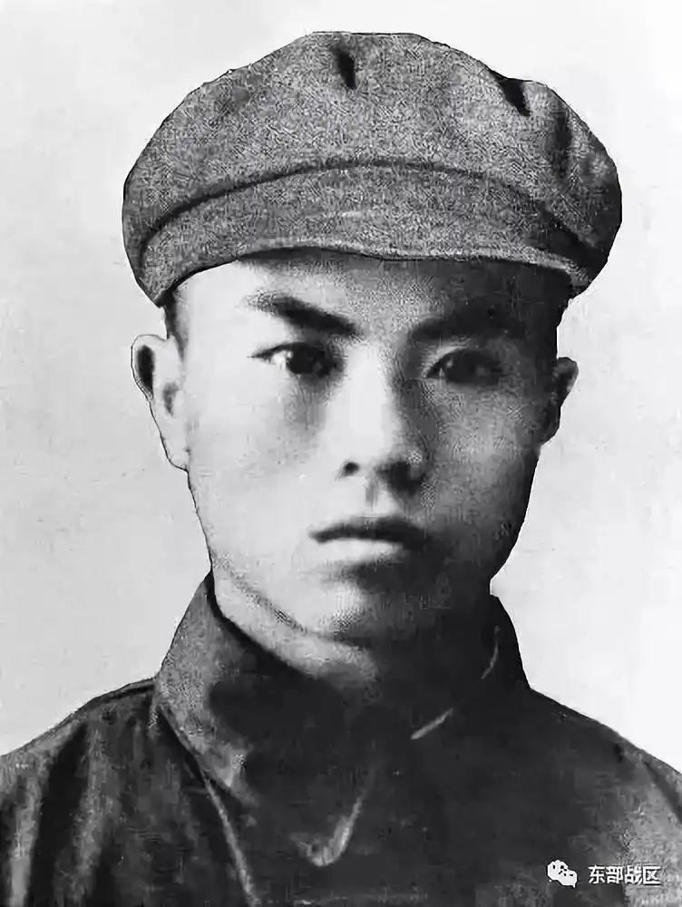 今天,向197653名牺牲的抗美援朝志愿军烈士致敬!