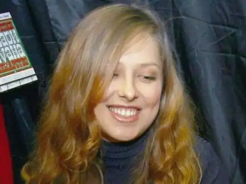 美女记者被伊朗抓捕称其为以色列间谍俄外交部介入得以释放